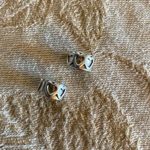 Pandora bracelet clips